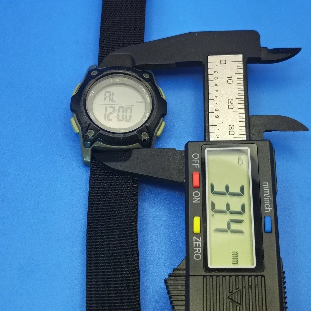 Vintage 2010 Timex Indiglo 33mm Mens Quartz‎ Digital Field Watch New Nato Strap